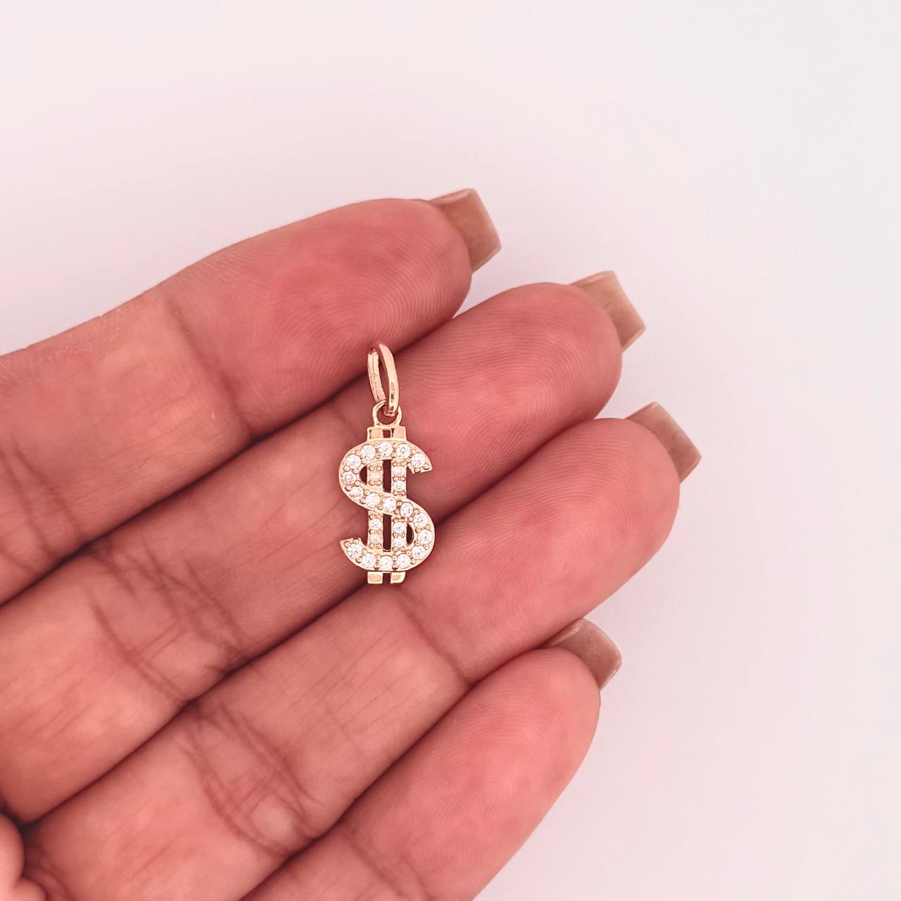 Dije Signo Dólar 1.1gr / 2.3cm / Oro Amarillo 18K
