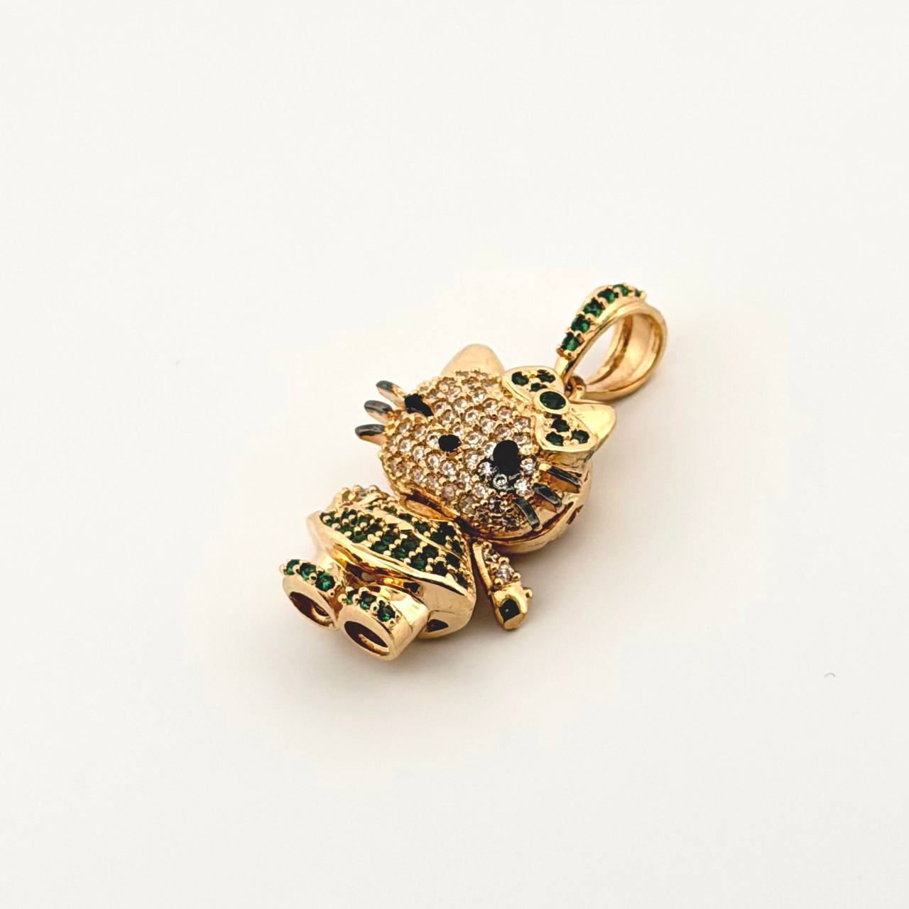 Dije Gata 5.5gr / 2.8cm / Oro Amarillo 18K