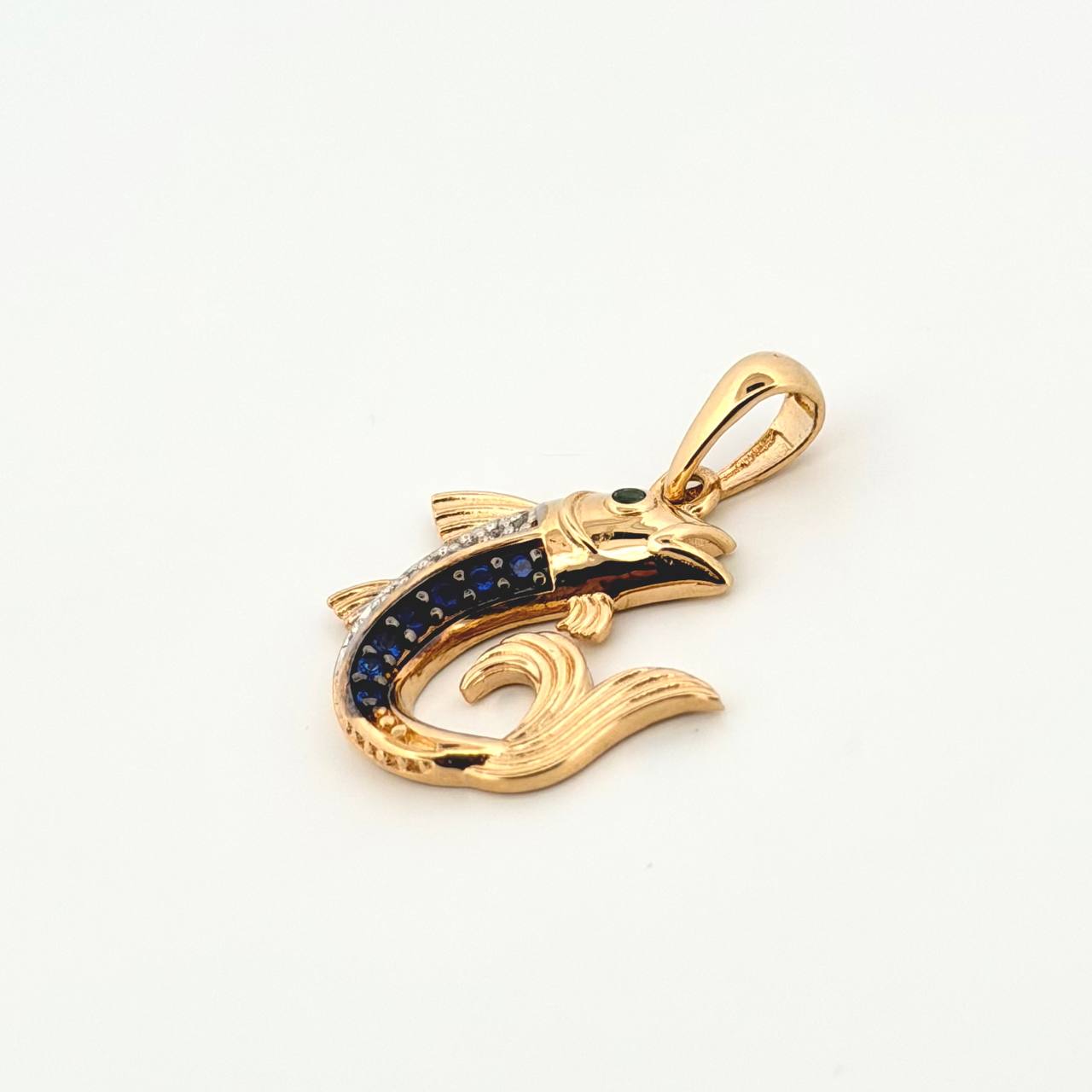 Dije Pez 3.05gr / 2.8cm / Dos Oros Amarillo Blanco 18K