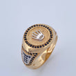 Anillo Corona RX 8.55gr / T10 1/2 / Circones Negros Dos Oros Amarillo Blanco 18K $