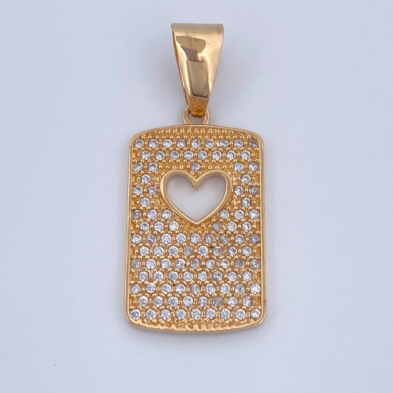Dije Placa Corazon 2.9gr / 3cm / Oro Amarillo 18K $