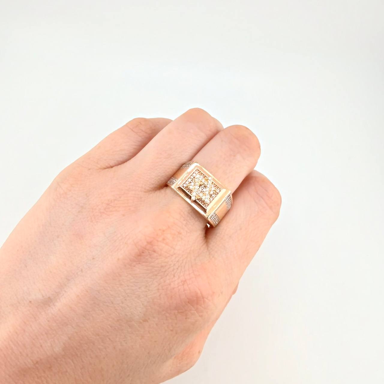 Anillo Estrella David 9.05 g / T10 1/2 Oro Amarillo 18K