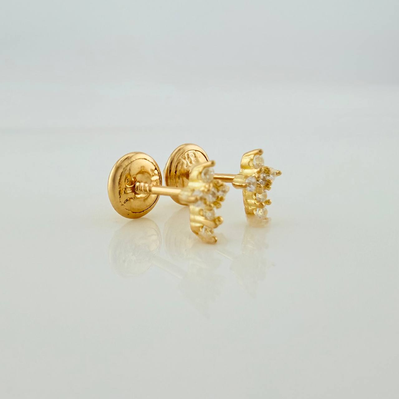Topos Cruz 0.8gr / 4.5mm Oro Amarillo 18K
