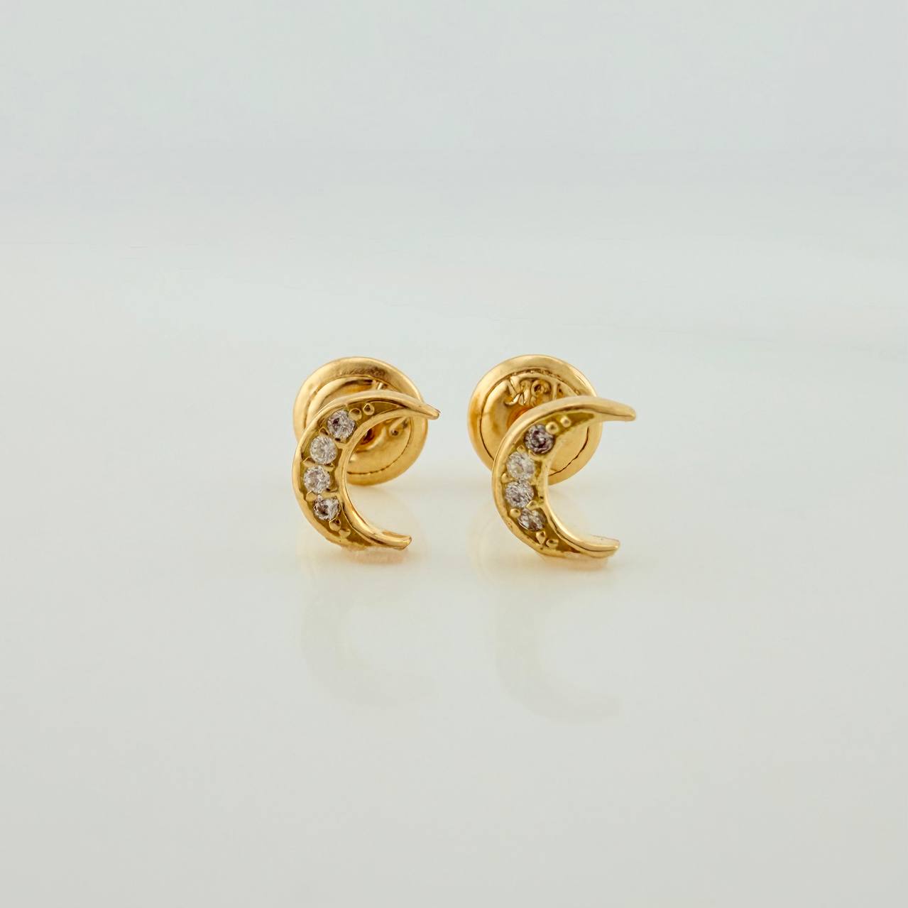 Topos Luna 0.8gr / 4.5mm Oro Amarillo 18K