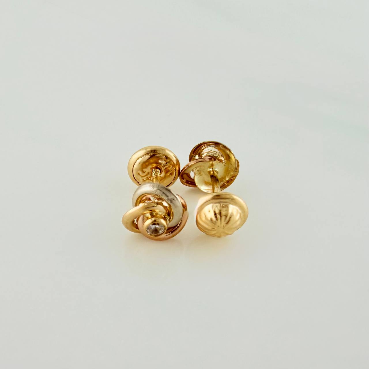 Topos Helice 0.95gr / 6.6mm Tres Oros 18K &