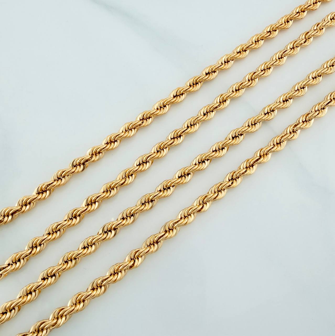 Cadena Lazo 12.85gr / 70.5cm / 3.8mm Oro Amarillo +3 18K $