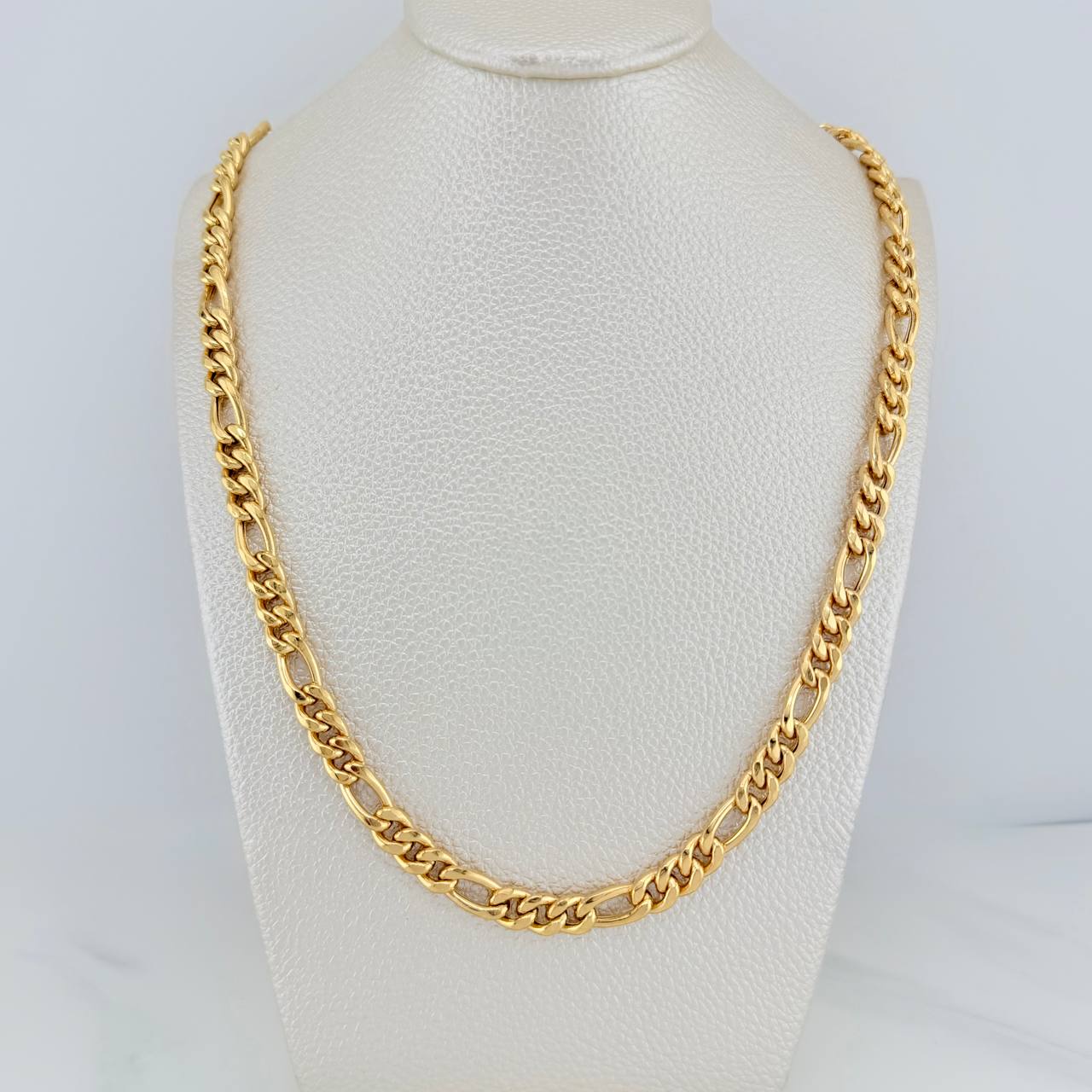 Cadena Figaro 14.35gr / 65.4cm / 6.3mm Oro Amarillo +1 18K $