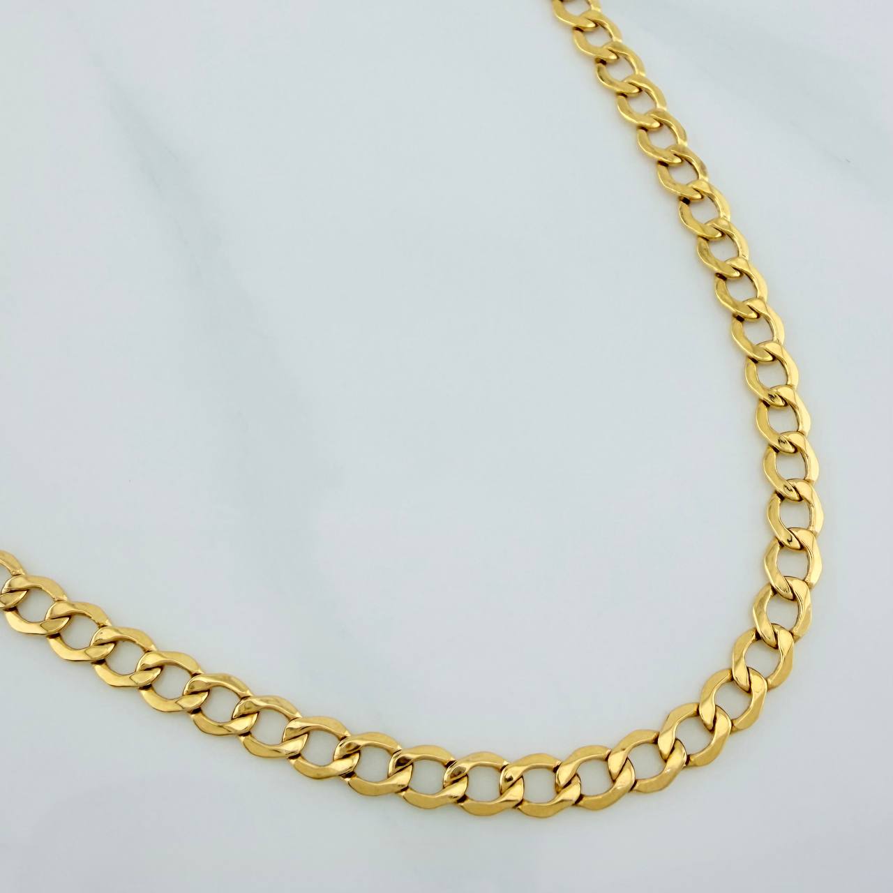 Cadena Cubana 10.1gr / 70cm / 4.5mm Oro Amarillo +1 18K $