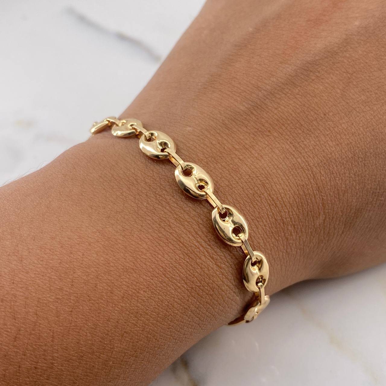 Pulso GC 6.2gr / 22cm / 6.7mm Liso Oro Amarillo 18K &