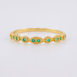 Anillo Onda Esmeralda 11pts 0.9g / T5 1/2 Oro Amarillo 18K