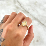 Anillo Virgen Milagrosa 3.9gr / T7 1/4 / Circones Blancos Oro Amarillo 18K