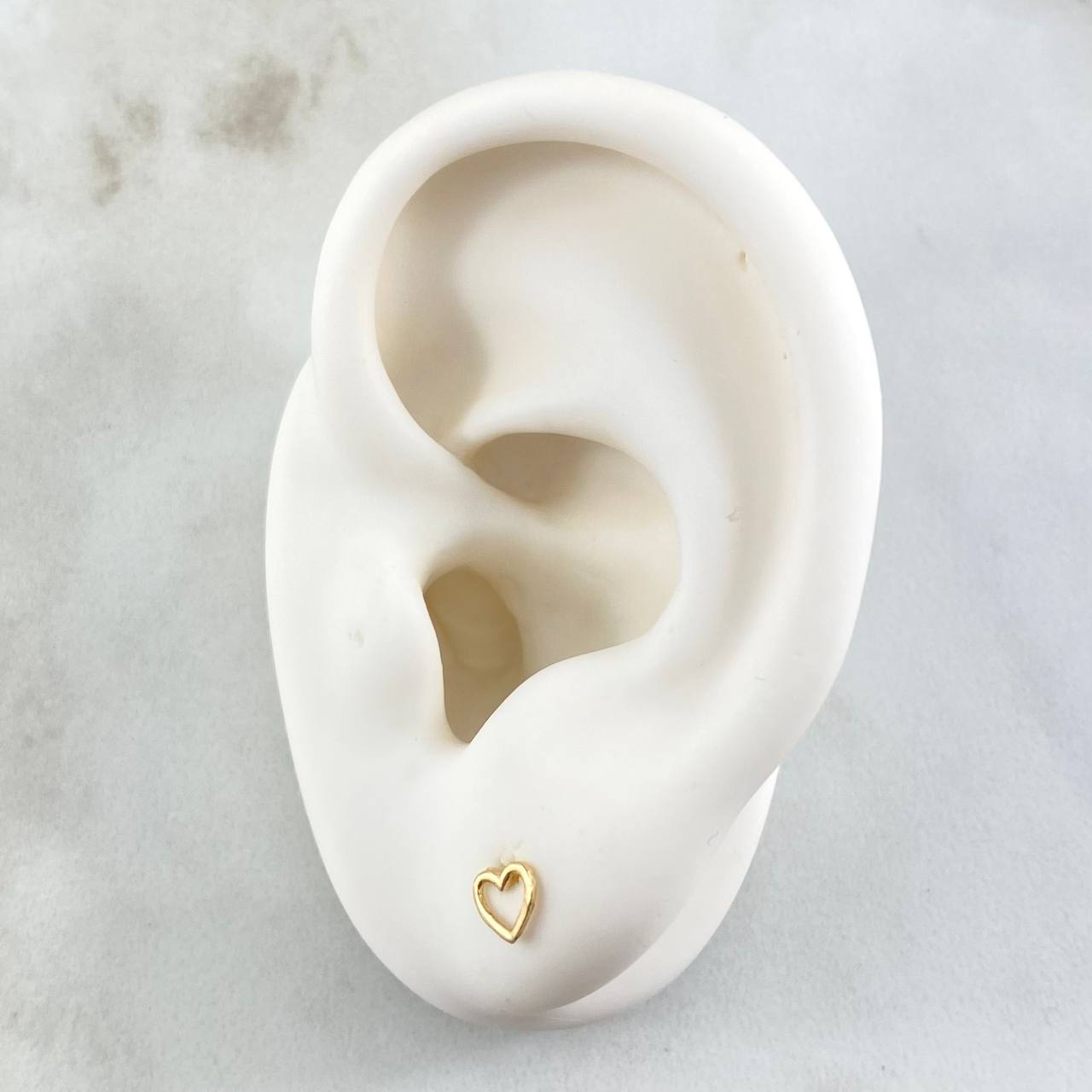 Topos Corazon 0.7gr / 4.6mm Silueta Liso Oro Amarillo 18K
