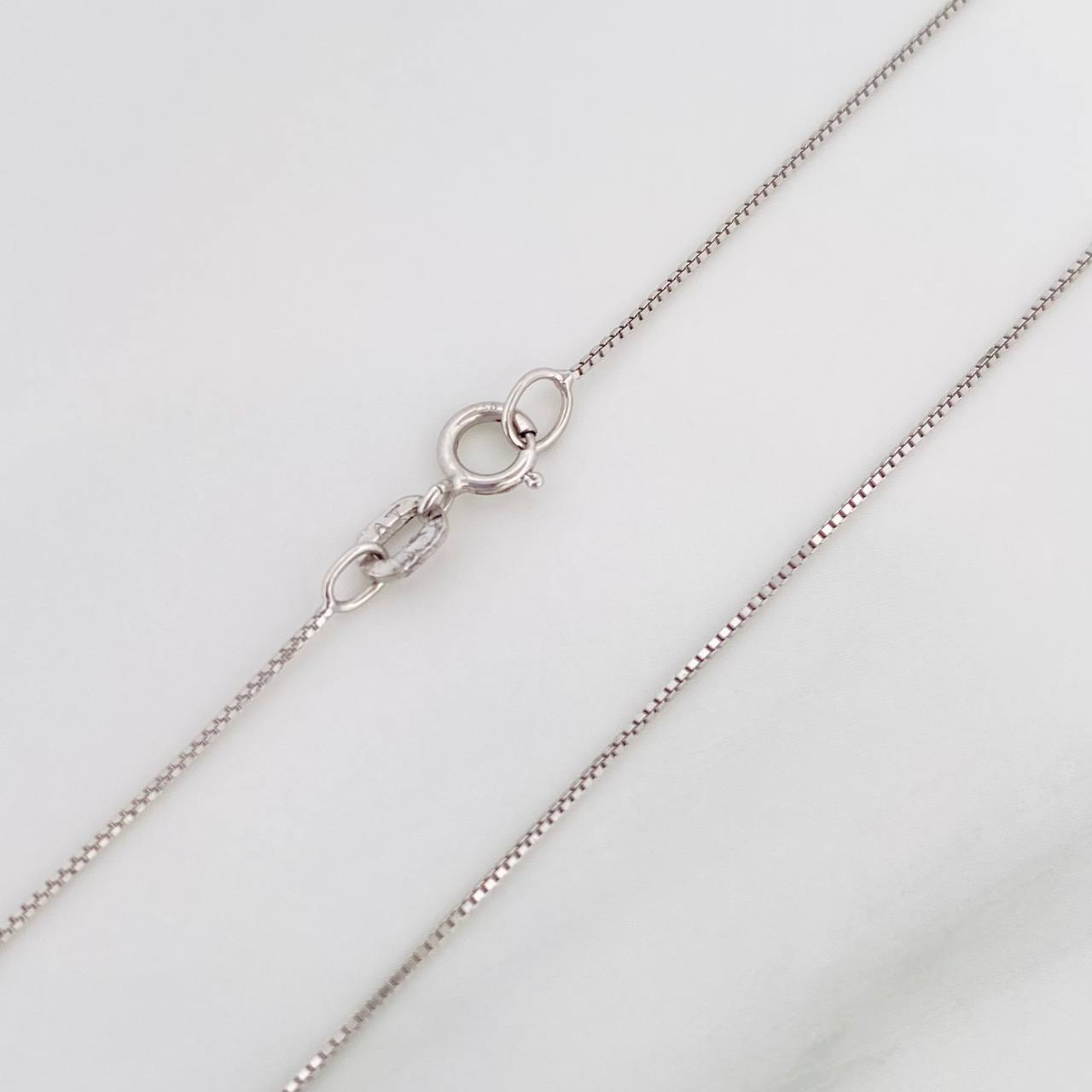 Cadena Veneciana 1.4 g / 50 cm / 0.5 mm Oro Blanco 18K