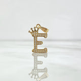 Dije Letra E Corona 1.4gr / 2.5cm / Circones Blancos Oro Amarillo 18K ©