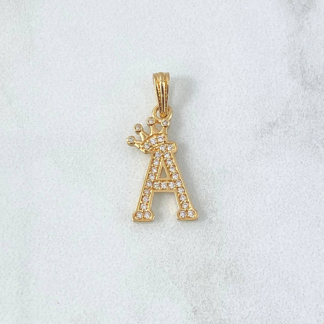 Dije Letra A Corona 1.35gr / 2.5cm / Circones Blancos Oro Amarillo 18K