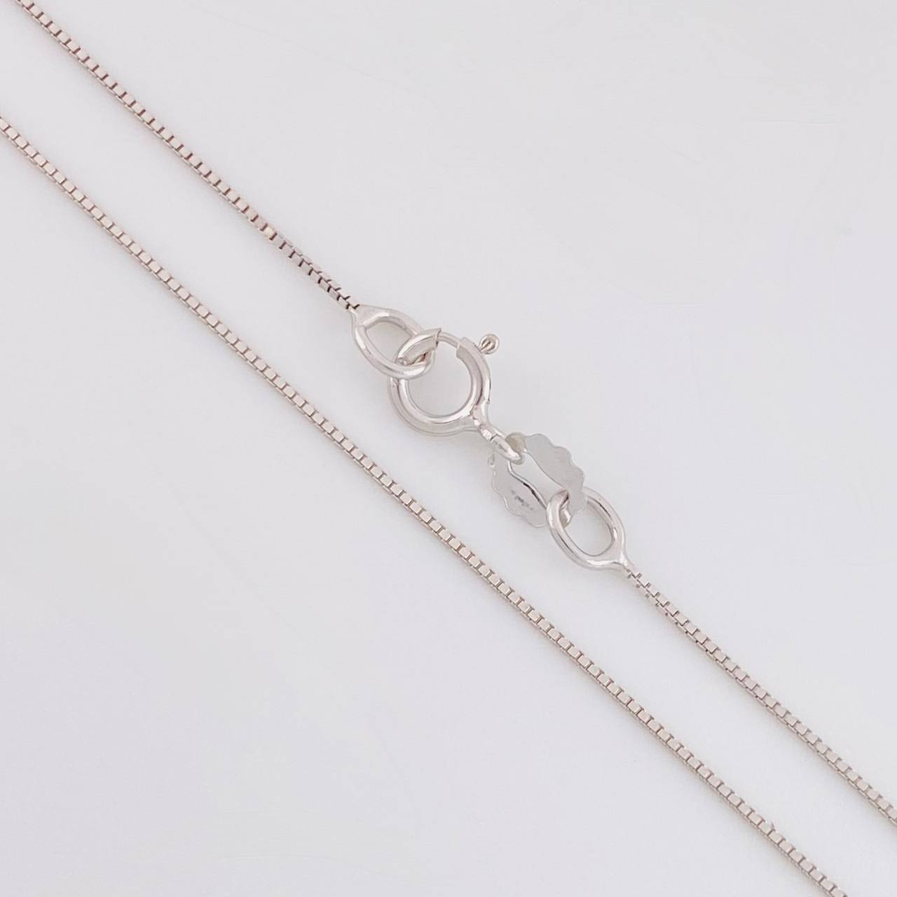 Cadena Veneciana 1.1g / 45cm / 0.5mm Oro Blanco 18K