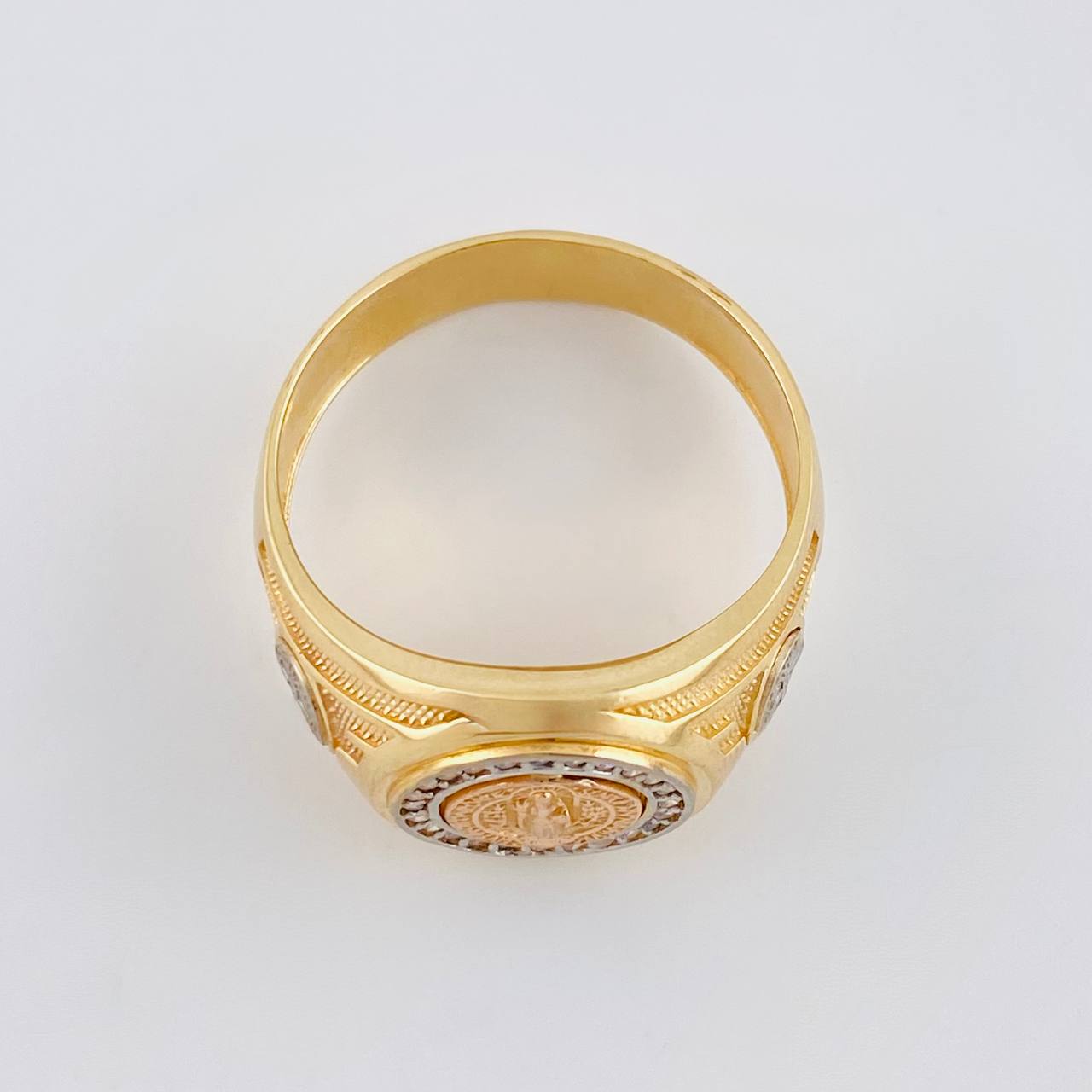 Anillo San Benito 6.1 g / T9 1/2 Tres Oros 18K