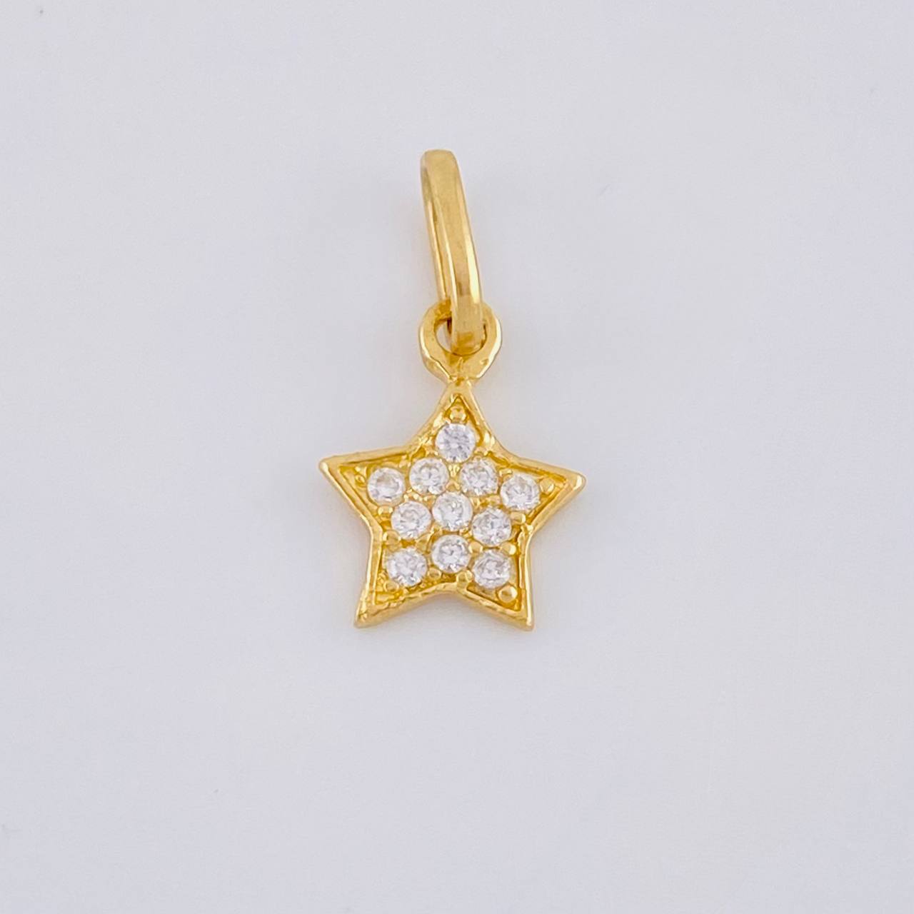Dije Estrella 0.55 g / 1.5 cm Oro Amarillo 18K