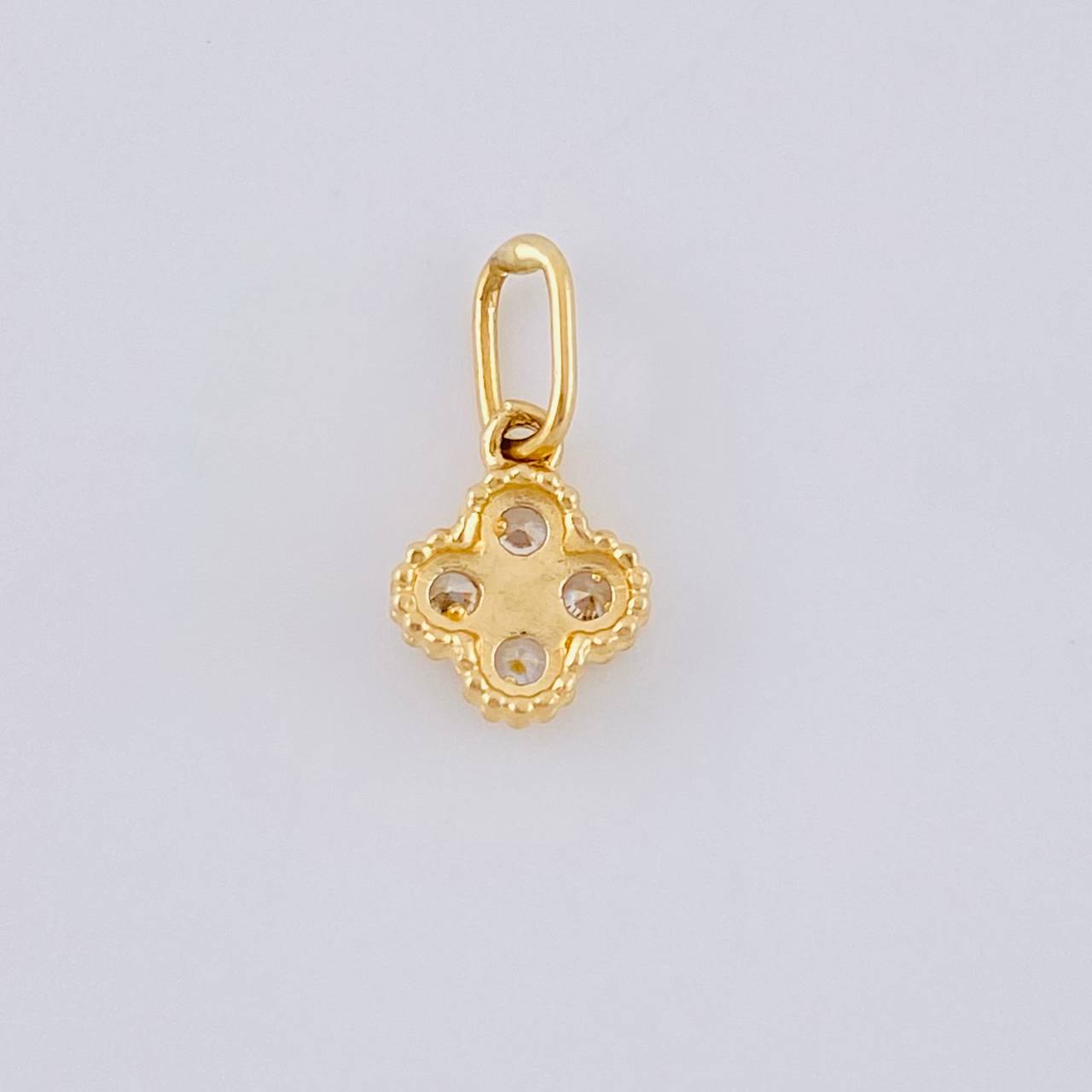 Dije Flor Trebol Cuatro Hojas 0.5 g / 1.2 cm Oro Amarillo 18K