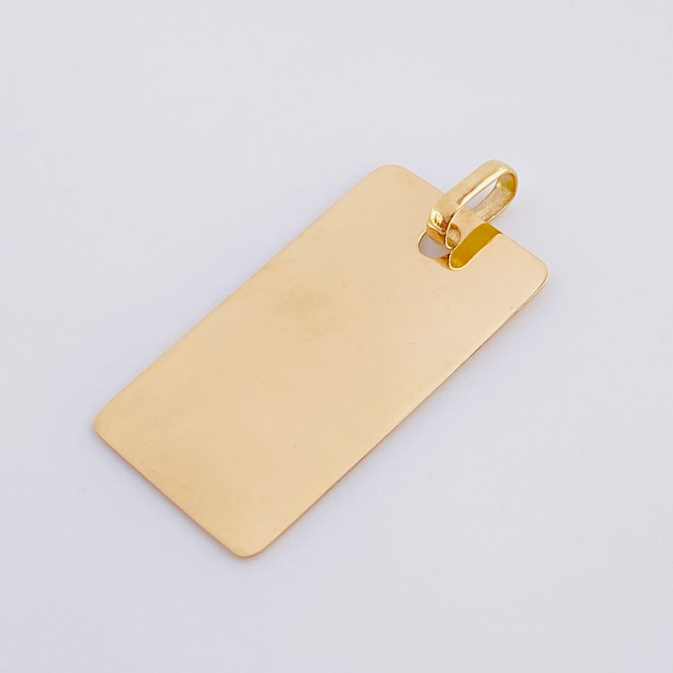 Dije Placa Rectangular 1.45 g / 2.7 cm Oro Amarillo 18K