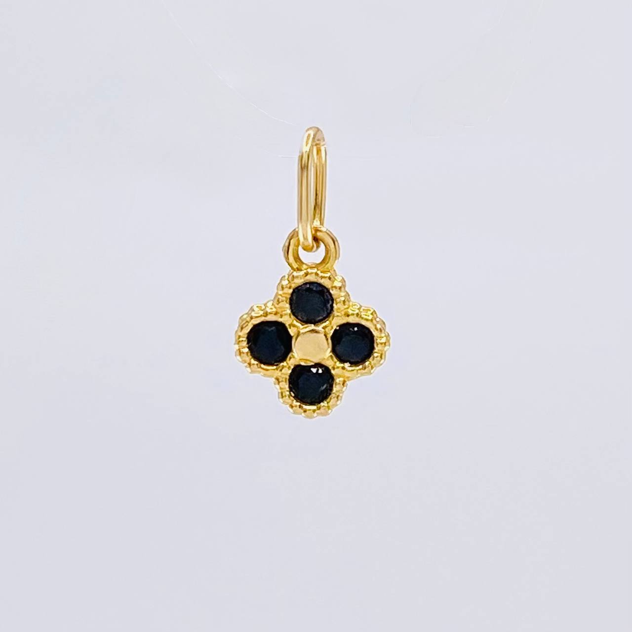Dije Flor Trebol Cuatro Hojas 0.65 g / 1.2 cm Oro Amarillo 18K