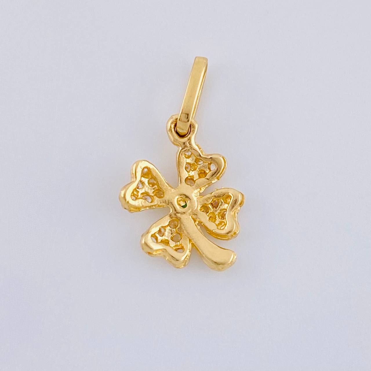 Dije Trebol 0.85 g / 1.7 cm Oro Amarillo 18K