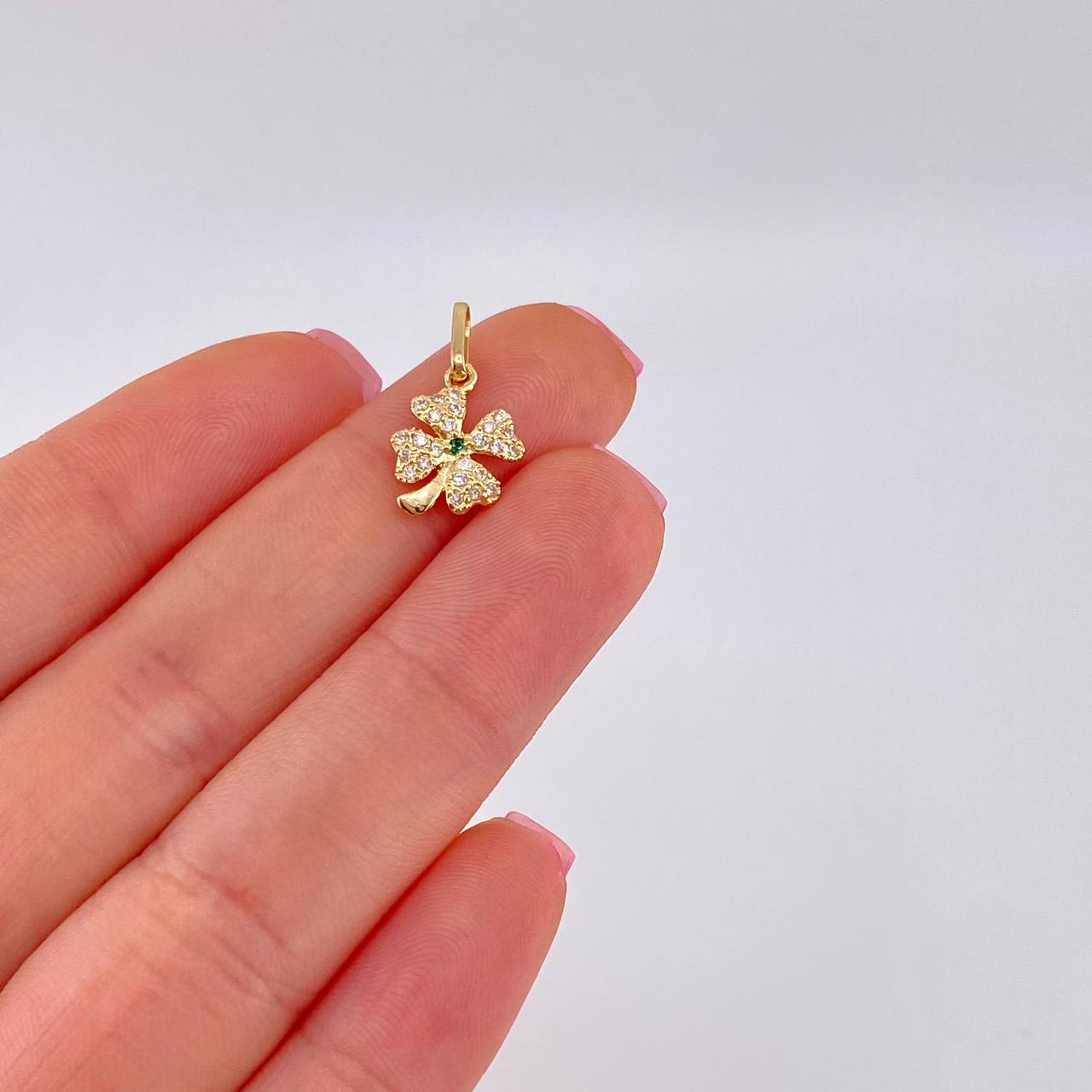 Dije Trebol 0.85 g / 1.7 cm Oro Amarillo 18K