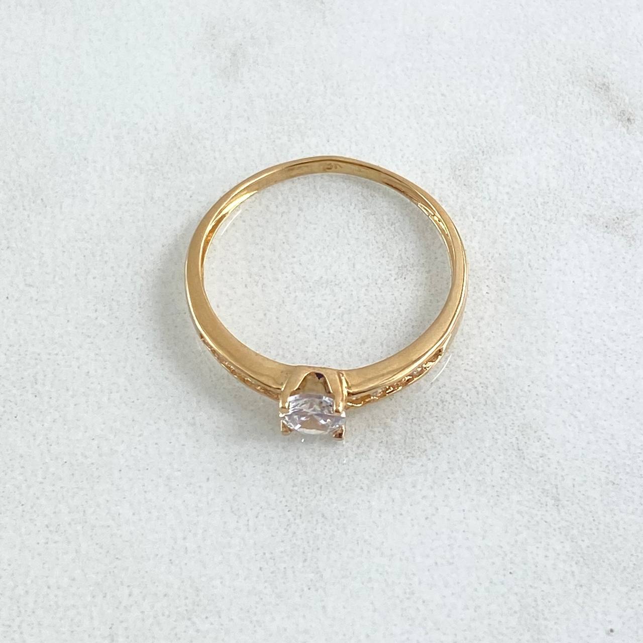 Anillo Solitario Cuatro Puntas 1.65gr / T7 1/4 / Circones Blancos Oro Amarillo 18K