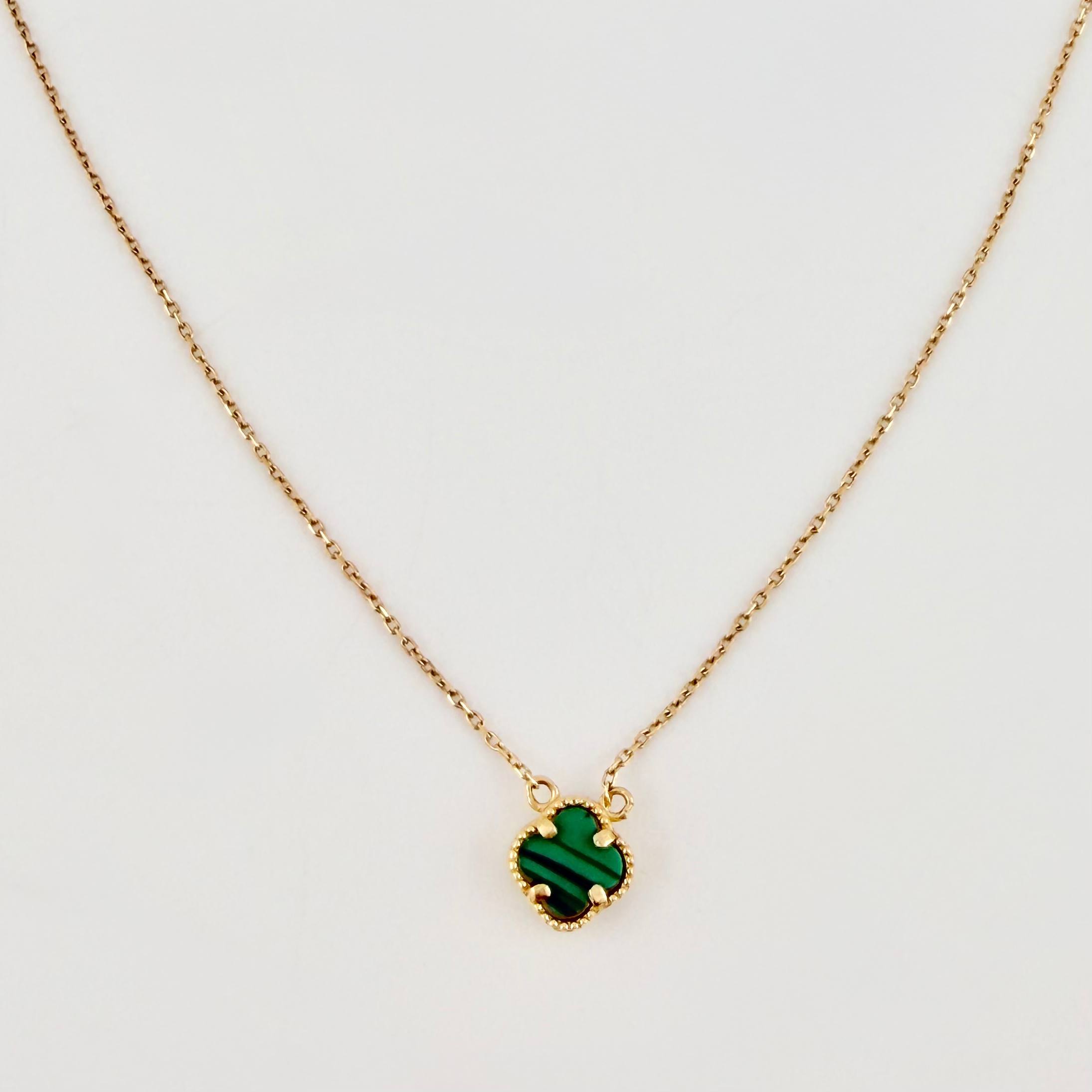 Cadena Aro Seguido Trebol Verde 3gr / 44cm-46.5cm / 0.9mm Oro Amarillo Nac.Esp. 18K ©