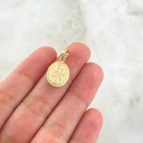 Dije Virgen del Carmen 1.05gr / 2.4cm / Ovalo Cargador Liso Oro Amarillo 18K ©