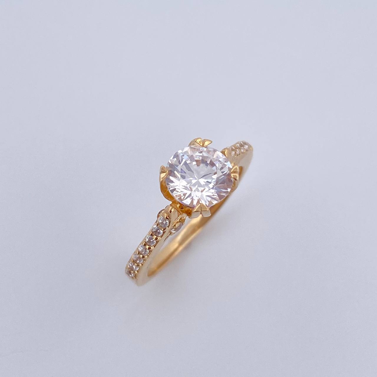 Anillo Solitario Churumbela 4.05gr / T5 3/4 / Oro Amarillo 18K &