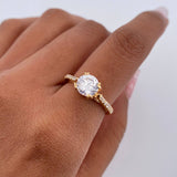 Anillo Solitario Churumbela 4.05gr / T5 3/4 / Oro Amarillo 18K &