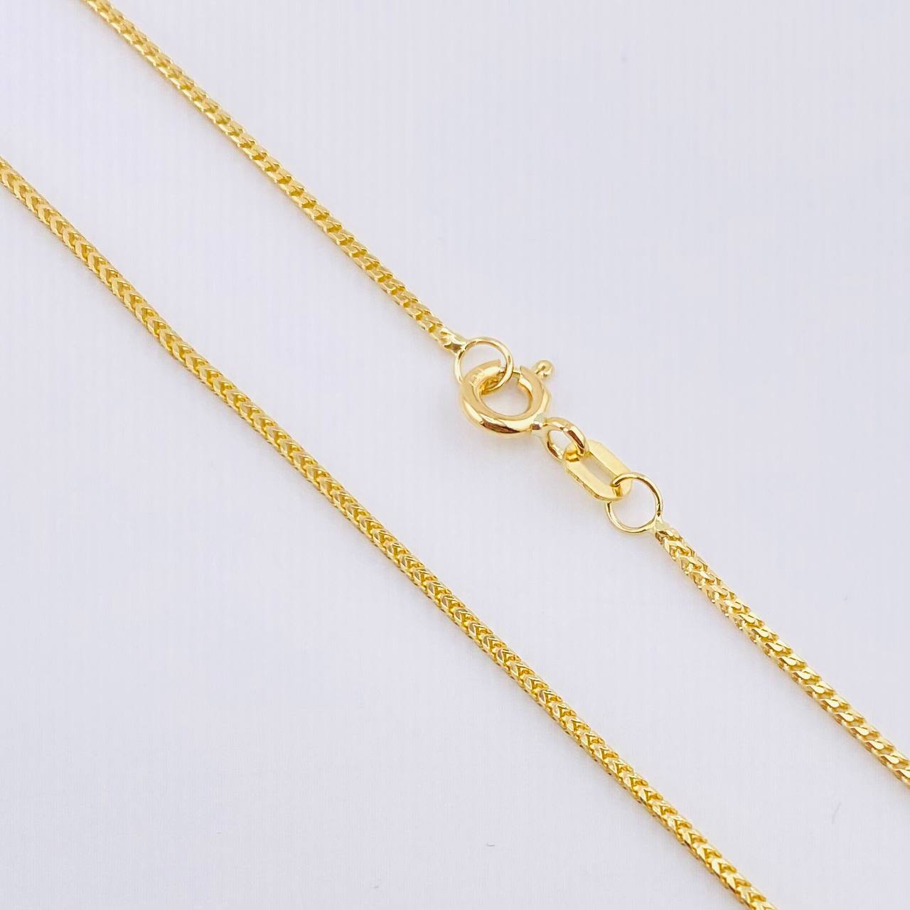 Cadena Franco 4.3gr / 60cm / 1mm Oro Amarillo +3 18K