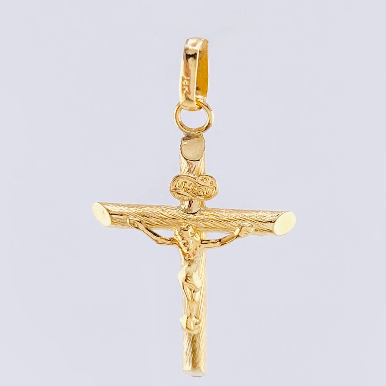 Dije Cruz Cristo Puntas Planas 1.2gr / 4cm / Oro Amarillo 18K ©
