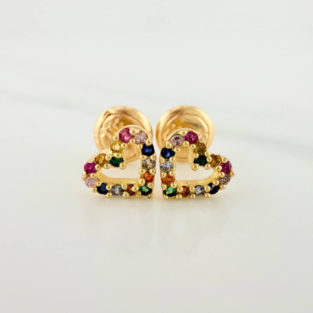 Topos Silueta Corazón 0.8gr / 6mm Oro Amarillo 18K &