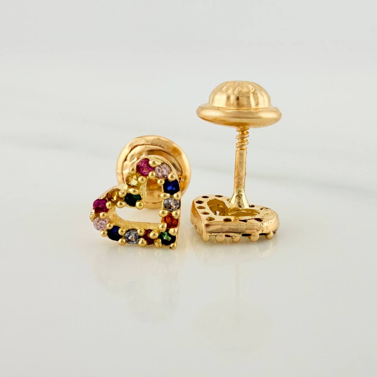 Topos Silueta Corazón 0.8gr / 6mm Oro Amarillo 18K &