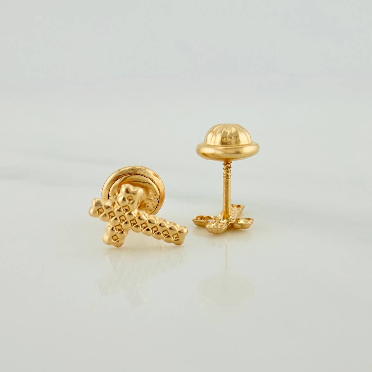Topos Cruz 0.45gr / 5.2mm Oro Amarillo 18K &