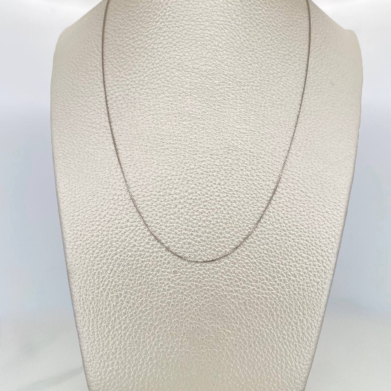 Cadena Veneciana 1.4 g / 50 cm / 0.5 mm Oro Blanco 18K