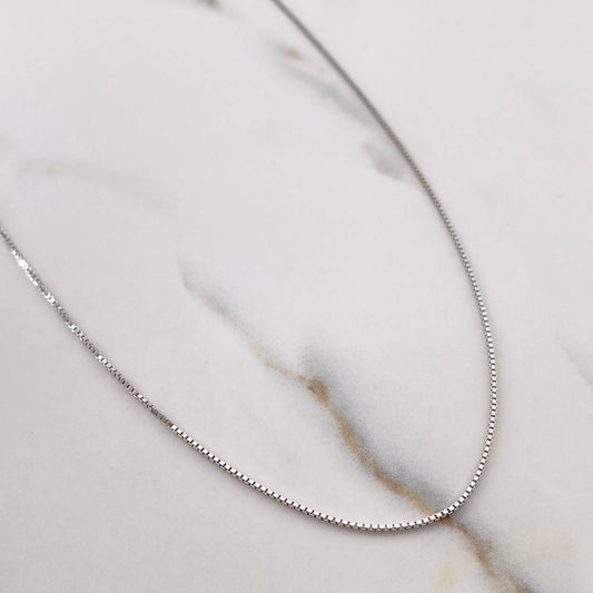 Cadena Veneciana 1.85gr / 50cm / 0.7mm Oro Blanco +3 18K &