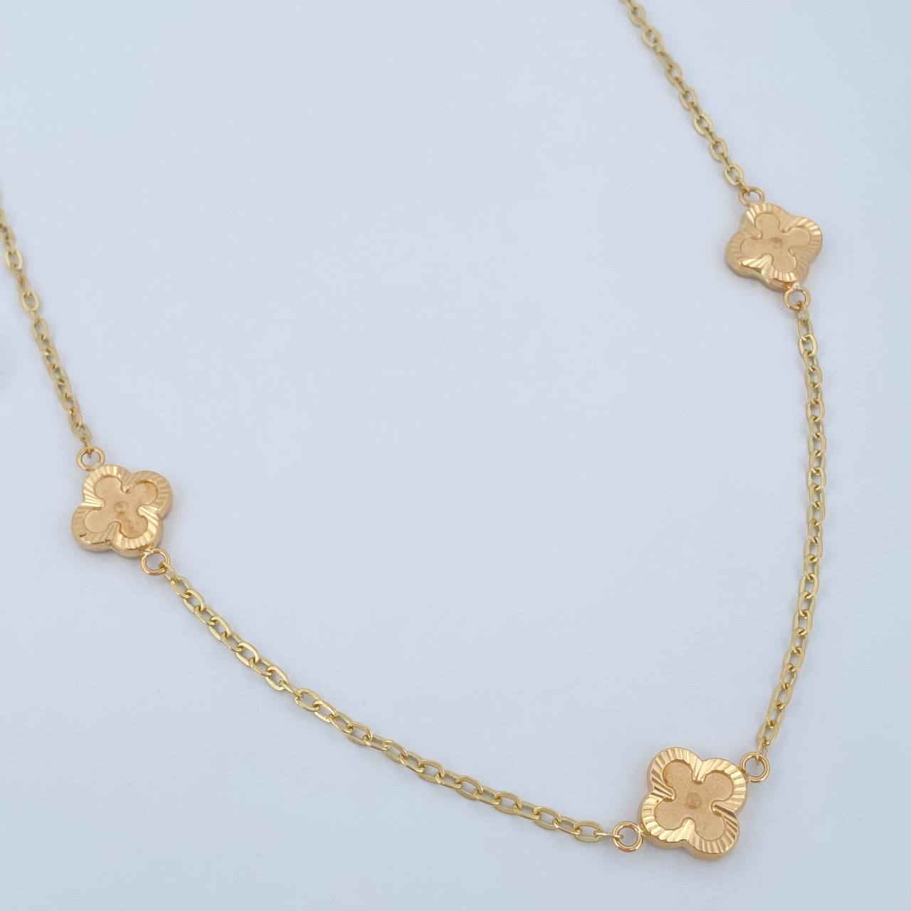 Cadena Aro Seguido Trebol 5.35gr / 45.8cm / Oro Amarillo 18K &