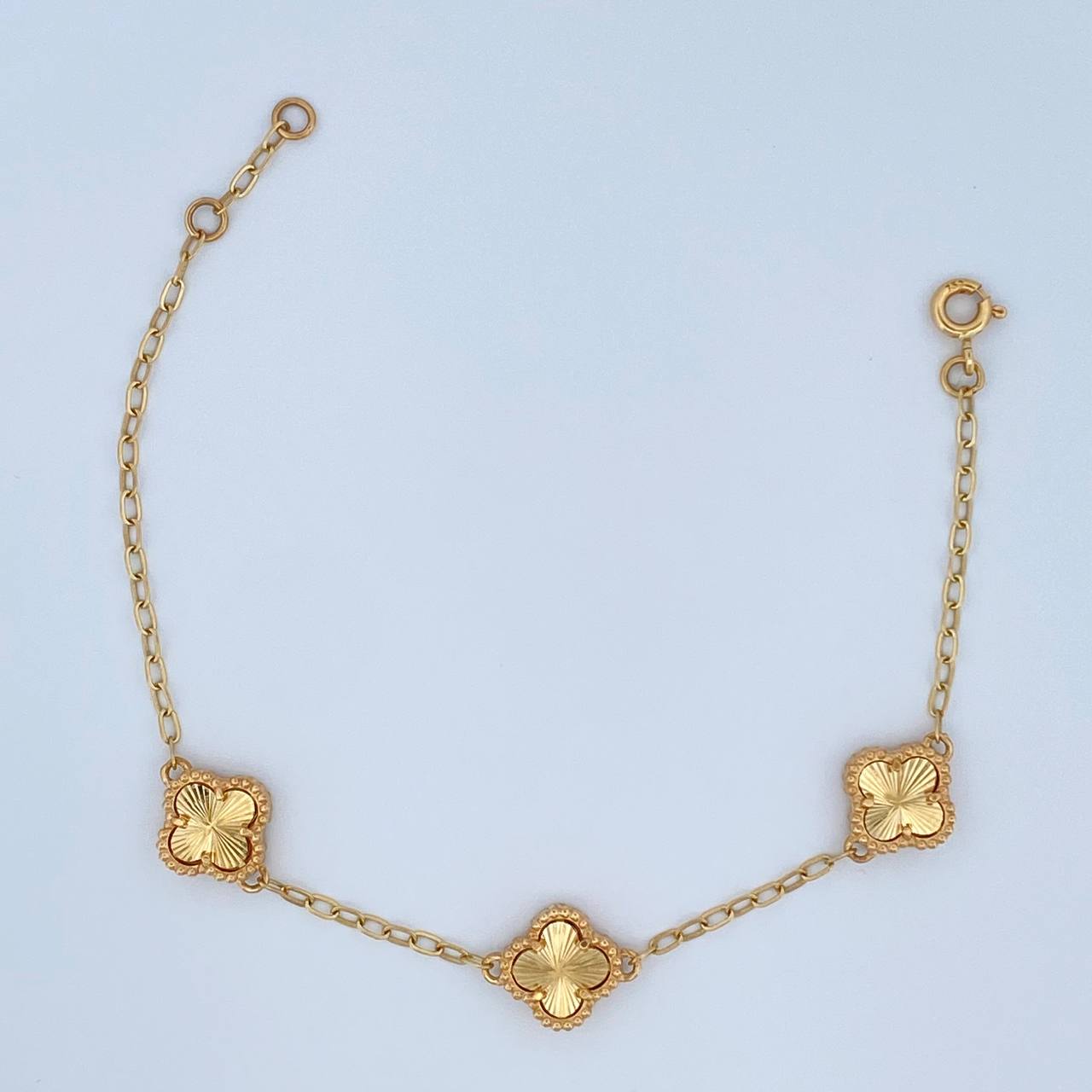 Pulso Aro Seguido Trebol 4.75gr / 16.8cm-18cm / Oro Amarillo Nac.Esp. 18K &