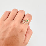 Anillo Abrazo de Flores 1.9g / T5 1/2 Oro Amarillo 18K