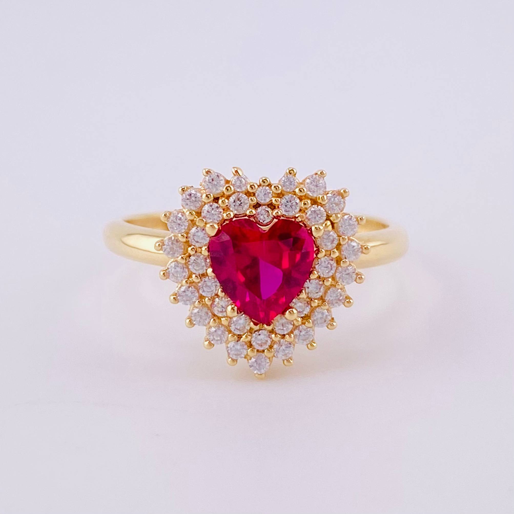 Anillo Solitario Corazón Tupido 3.25g / T6 3/4 Oro Amarillo 18K