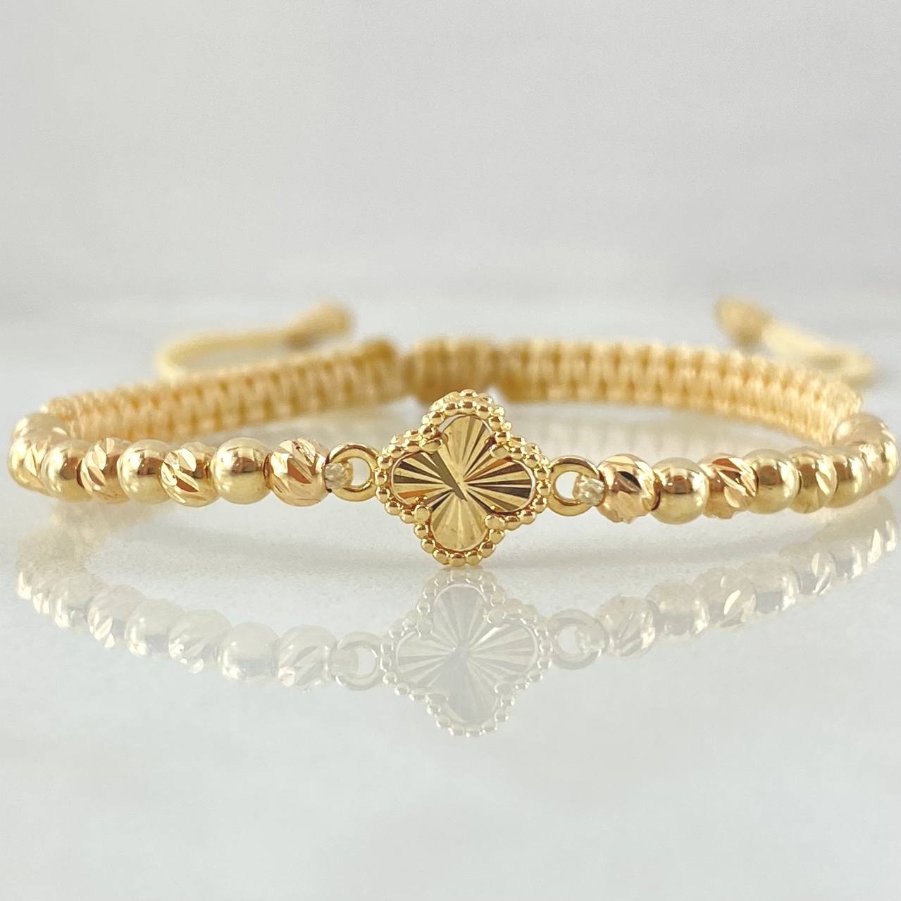 Pulsera Beige Herraje Trebol 1.95gr / Oro Amarillo 18K *