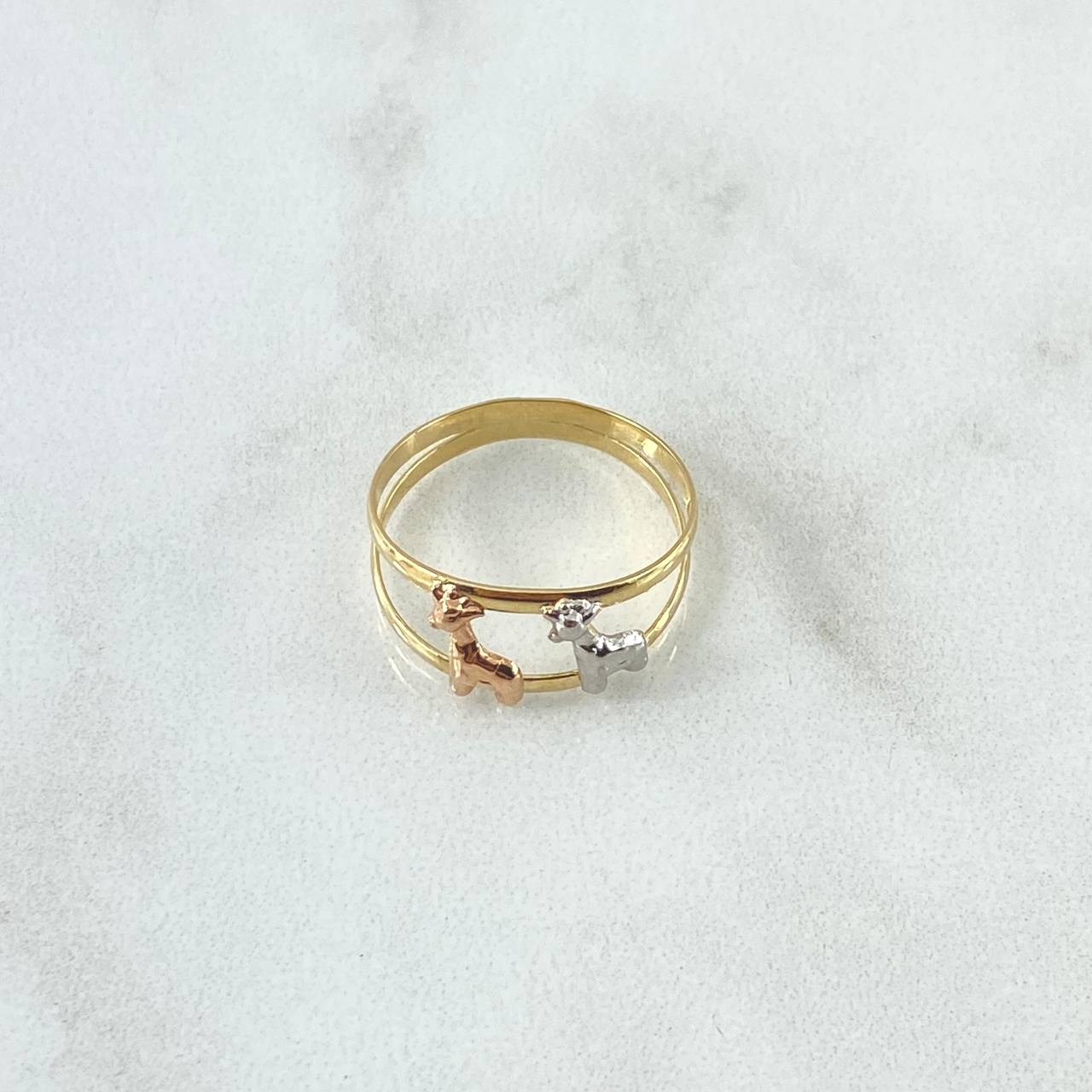 Anillo Jirafa Doble 1.15gr / T5 / Tres Oros 18K ©