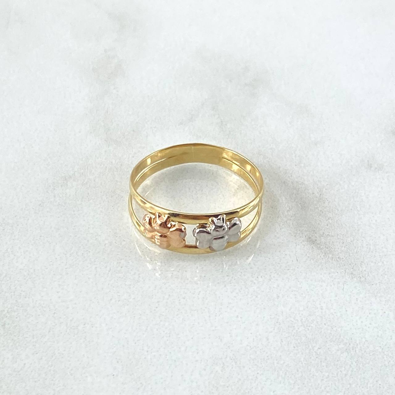 Anillo Abeja Doble 1.1gr / T4 3/4 / Tres Oros 18K ©