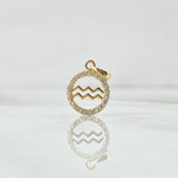 Dije Acuario 1.05gr / 2cm / Circones Blancos Oro Amarillo 18K