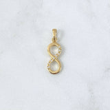 Dije Infinito Parcial 1.4gr / 2.7cm / Circones Blancos Oro Amarillo 18K ©