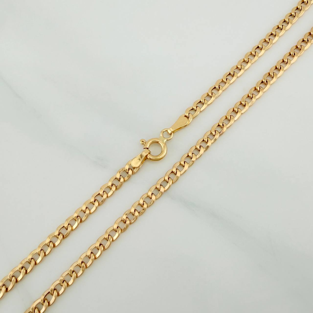 Cadena Cubana 4.25 g / 61.5 cm / 3 mm Oro Amarillo 18K