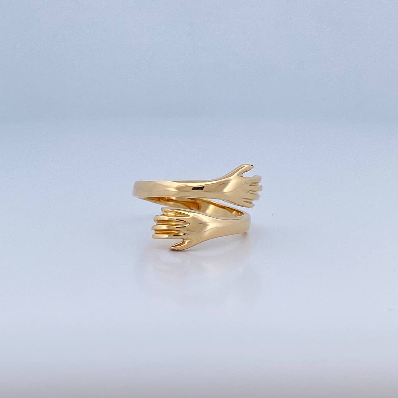 Anillo Abrazo 3.45gr / T6 1/4 / Liso Oro Amarillo 18K &